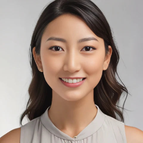 <p>Niki, Master Esthetician </p>